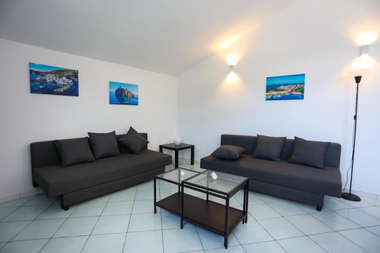 Appartamento Panoramico La Rosa Dei Venti-Libeccio อีสเกีย ภายนอก รูปภาพ