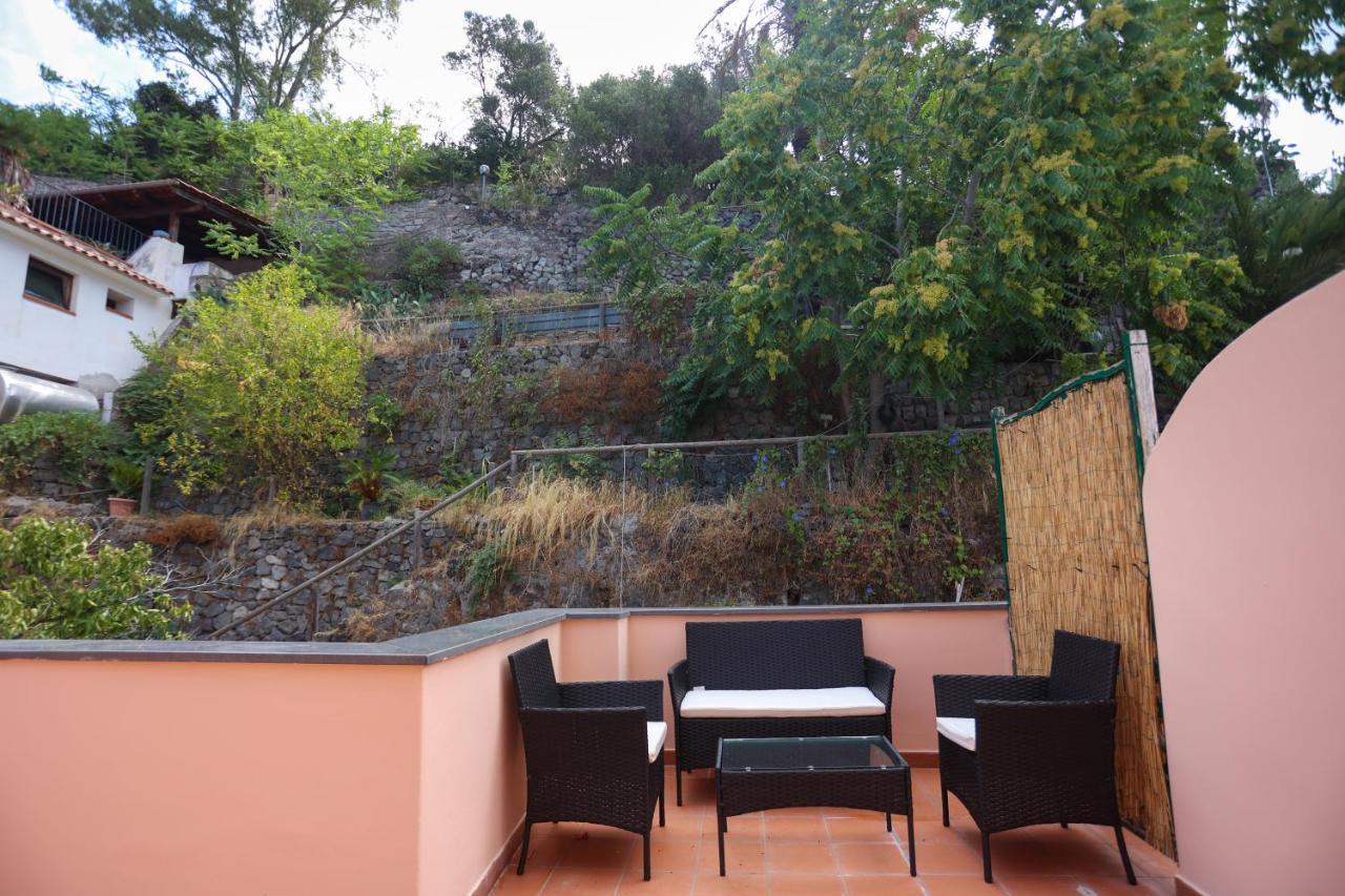 Appartamento Panoramico La Rosa Dei Venti-Libeccio อีสเกีย ภายนอก รูปภาพ